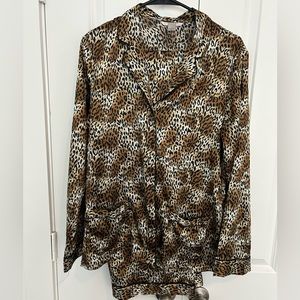 Victoria’s secret silk matching pajama set